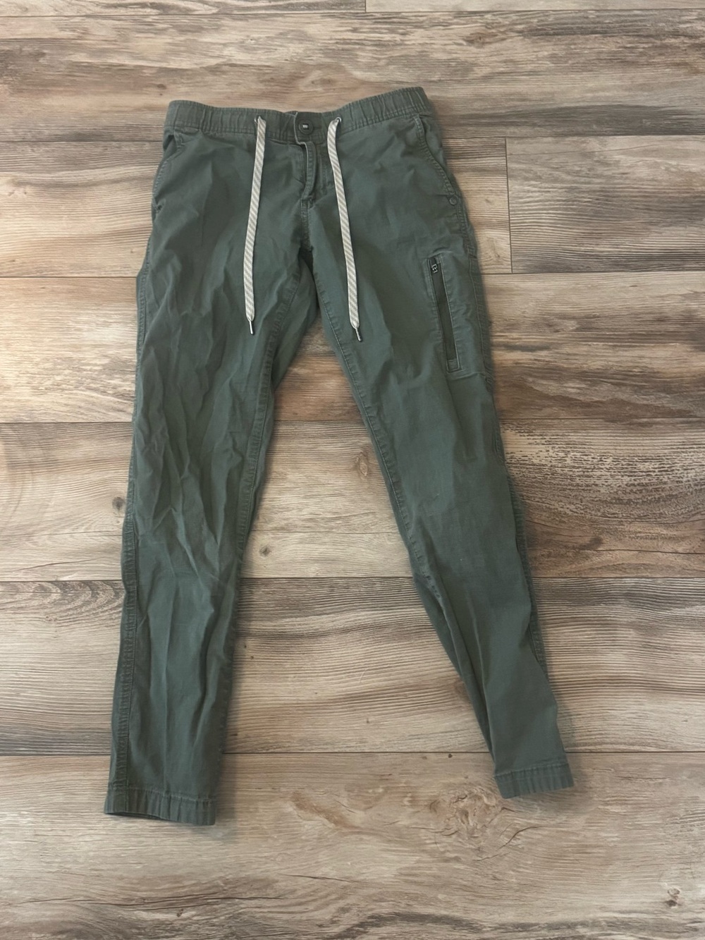 Vuori Ripstop Pants olive green Size XS Tapered Leg - Picture 2 of 11